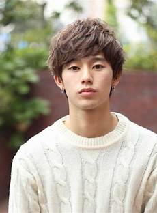 Japanese Mens Hairstyles by 10 Japanese Mens Hairstyles The Best Mens Hairstyles Japanese Mens Hairstyles