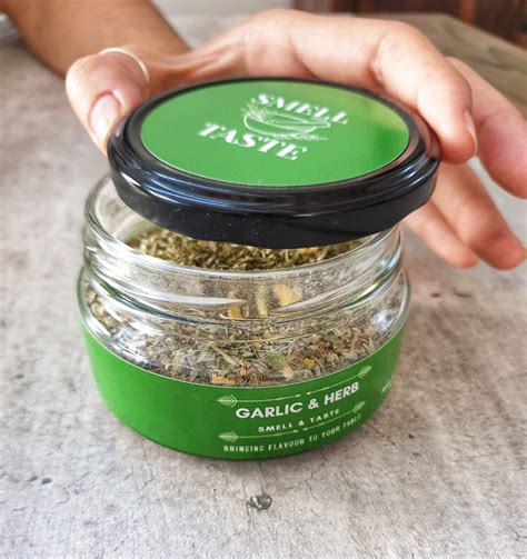 Garlic & Herb Spice - Smell and Taste