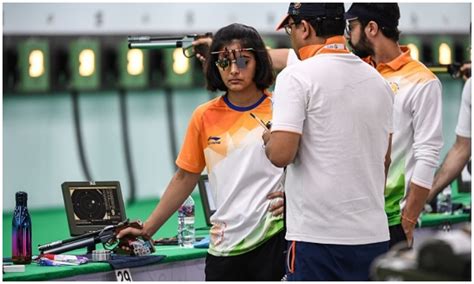 Asian Games 2018: Manu Bhaker, Rahi Sarnobat enters 25m pistol women ...