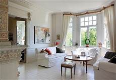 Living Room Bay Window by 20 Beautiful Living Room Designs With Bay Windows Living Room Bay Window