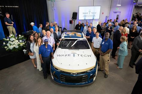 College Opens Hendrick Center for Automotive Excellence | Wake Tech