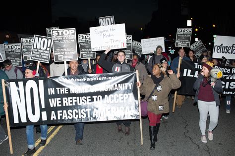 Left-Wing Protest 的图像结果