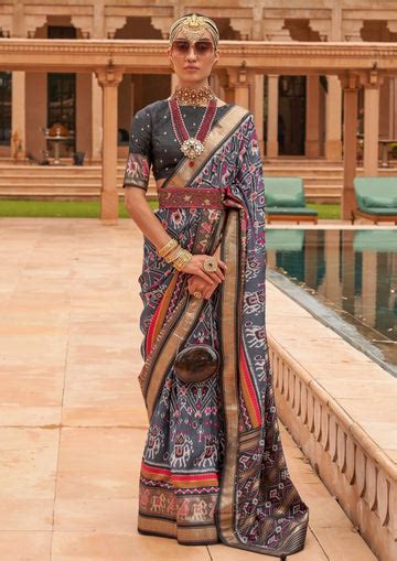 Designer Bridal Patola Sarees Online – Sunasa