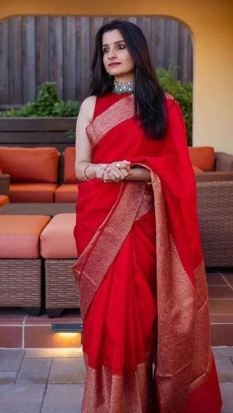Shop Banarasi Warm Silk Saree - The Usee Shop