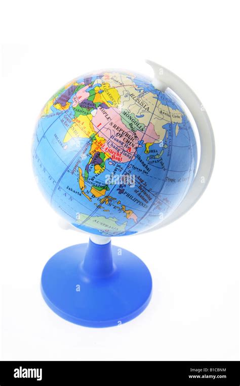 Small Desk Globe 的图像结果