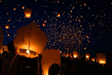 Sky Lantern Wallpapers - Wallpaper Cave