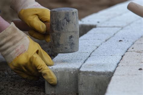 How to Use Polymeric Sand When Installing Pavers