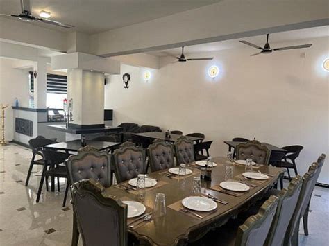 SEASIDE RESORT (Trincomalee) - Resort Reviews, Photos, Rate Comparison ...