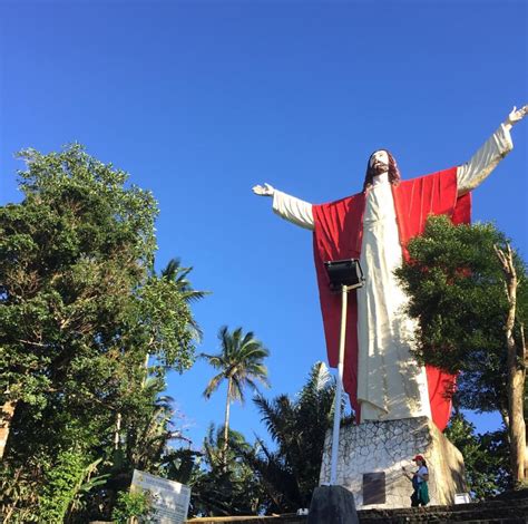 Wanderland Travel Blogs: Kamay Ni Hesus