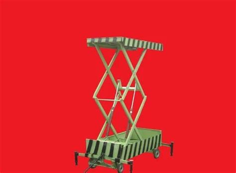Hydraulic Scissor Lift - Industrial Goods Lift Manufacturer from New Delhi