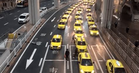 重庆出租车不是车，请尊称它一声“地面飞行器”_老董