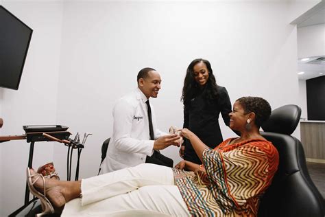 Difficult Tooth Root Extraction 的图像结果