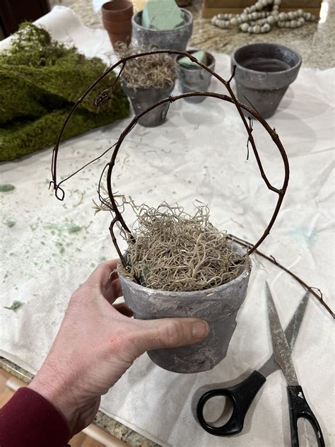 DIY Grapevine Topiary - The Junk Parlor