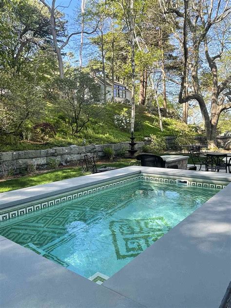37 Plunge Pool Ideas for an Outdoor Oasis