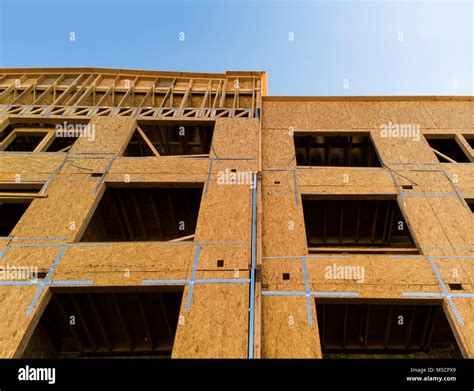 Wood frame construction hi-res stock photography and images - Alamy