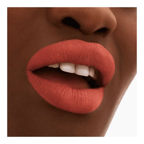 Locked Kiss 24HR Lipstick • Mull It Over & Over - Peachy Nude