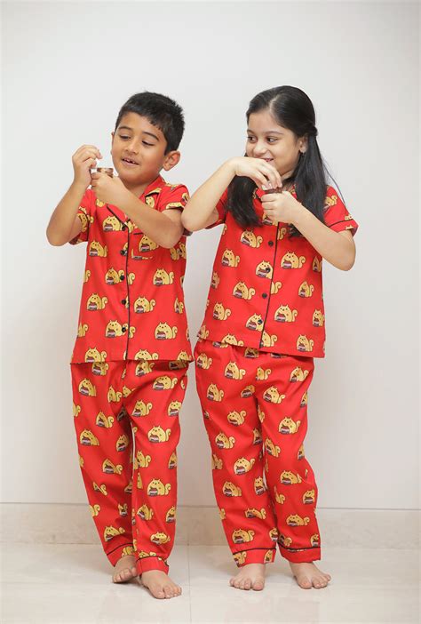 Nutella Notched Collar Full Set – House of Dreams