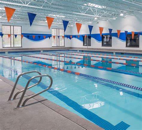 Indoor Pool at Londonderry Fitness Center | The Workout Club