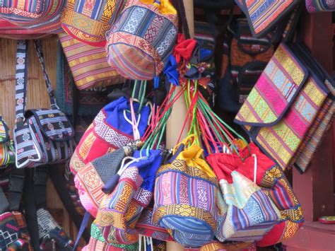 Lungta Handicrafts in Bhutan - Bhutan Travel Guide | Flamingo Travels