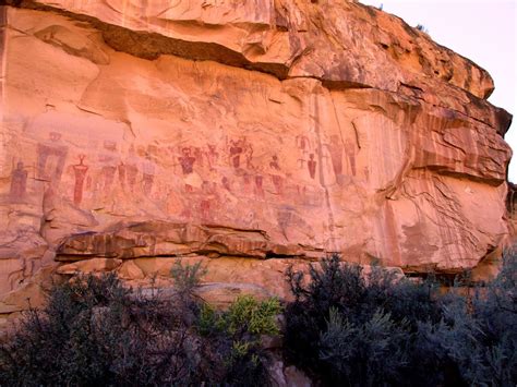 Discover the Ancient Petroglyphs of Sego Canyon, Utah