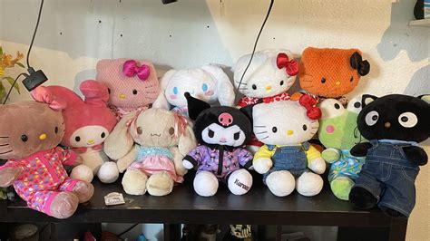 made some cute little dresses for my froggies