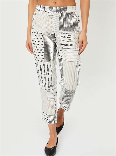 Buy Women Printed Straight Kurta Set Online at just Rs. 999.0 ...