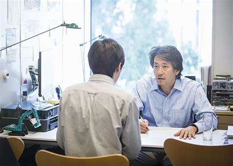 Professor Meeting 的图像结果