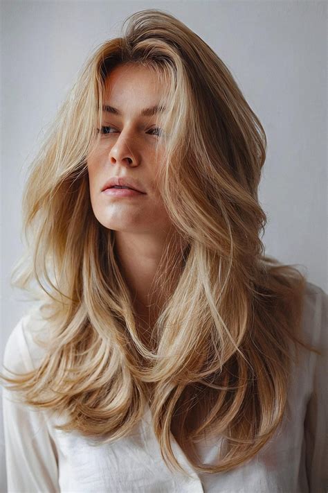 16+ Trendy Layered Hair Ideas to Tame Thick Hair in 2026