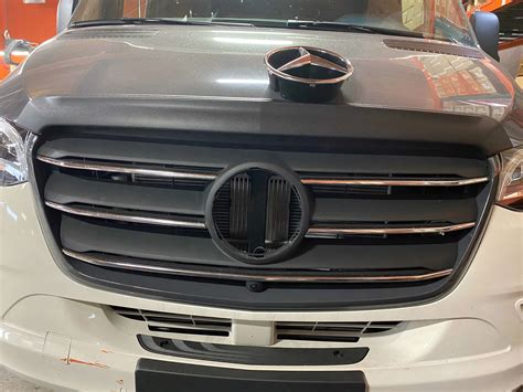Star Grille Emblem & LED for Mercedes Sprinter 2019-2024 – Sprinter ...