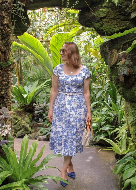Blue and white chinoiserie print dress — Blooming Magnolias Blog