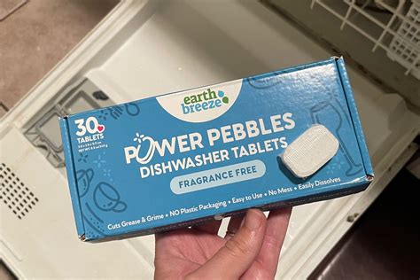 Best Eco-Friendly Detergent- Earth Breeze Review - Eat, Drink, and Save ...