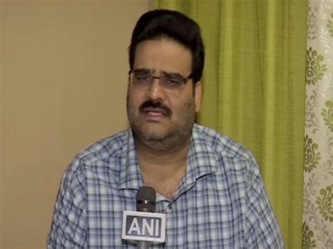 AP govt's decision to convert Telugu medium schools into English medium ...