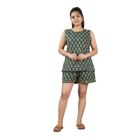 Buy PARIJATH'S Women Cotton Sleeveless Top Shorts Set Night Suit Large ...