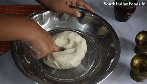 Idli Arisi Thenkuzhal murukku