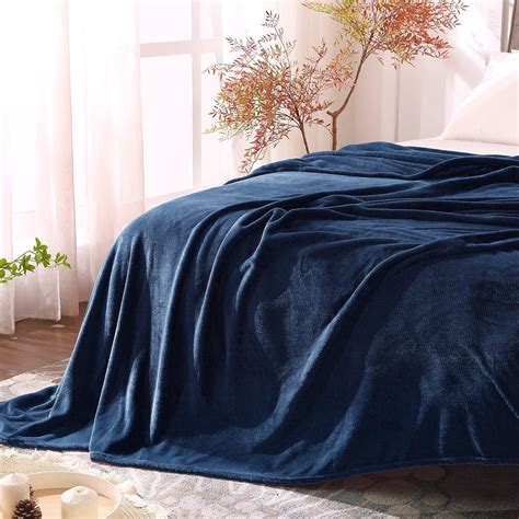 Amazon.com: BEDELITE Fleece Blankets Queen Size Navy Blue Throw ...