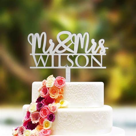 Wedding Cake Topper That’ll Be A Great To Your D-Day Cake