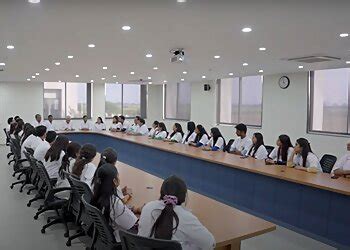 3 Best Medical Colleges in Surat, GJ - Expert Recommendations