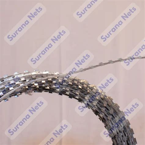 Chain Link Fencing - Woven Chain Link Fencing Manufacturer from Hyderabad