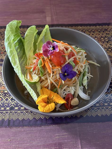 BUNGALOW ON ROSE - Coastal Thai Cuisine, Danville CA