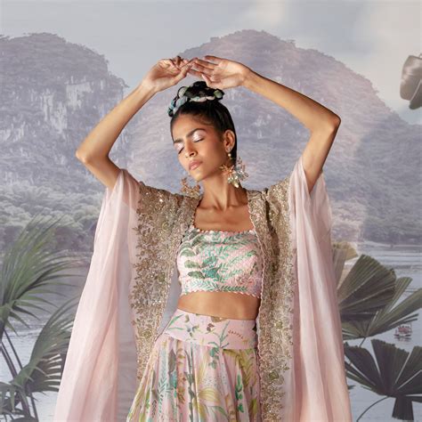 Shaylah Earrings – The Vintage Snob