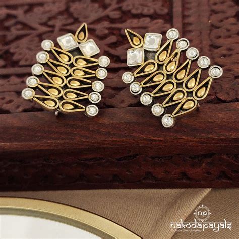 Gorgeous Kundan Dual Tone Studs (DT1074) – Nakoda Payals