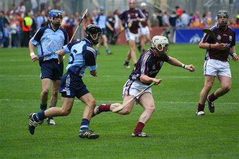 Hurling 的图像结果