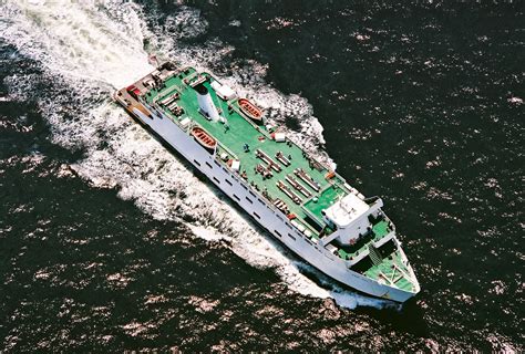 About Us - Bridgeport & Port Jefferson Ferry