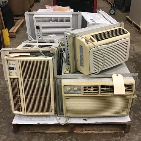 Lot of Wall Air Conditioner Units - G2405706 | AllSurplus