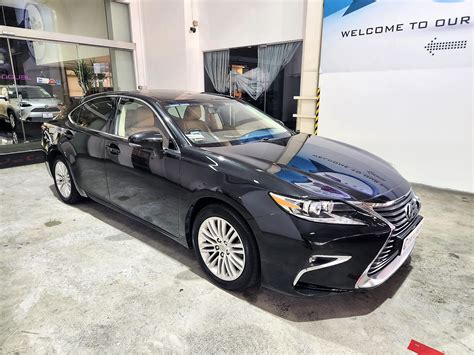 Lexus ES250 Sunroof - Carlingual