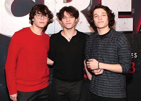 [100+] Sturniolo Triplets Wallpapers | Wallpapers.com