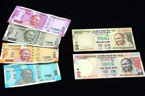 Rs 2,000 Notes Are Hoarded, Can Be Demonetised Without Disruption, Says ...