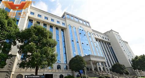 2016年长沙开福教育局教育系统办公家具采购项目鸿业142万中标