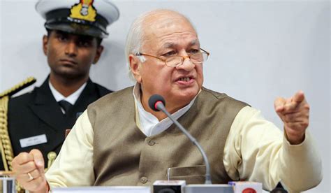 Kerala Governor announces 'full-fledged inquiry' into University ...