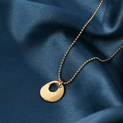 Buy Circle Medallion Necklace online- Palmonas – PALMONAS